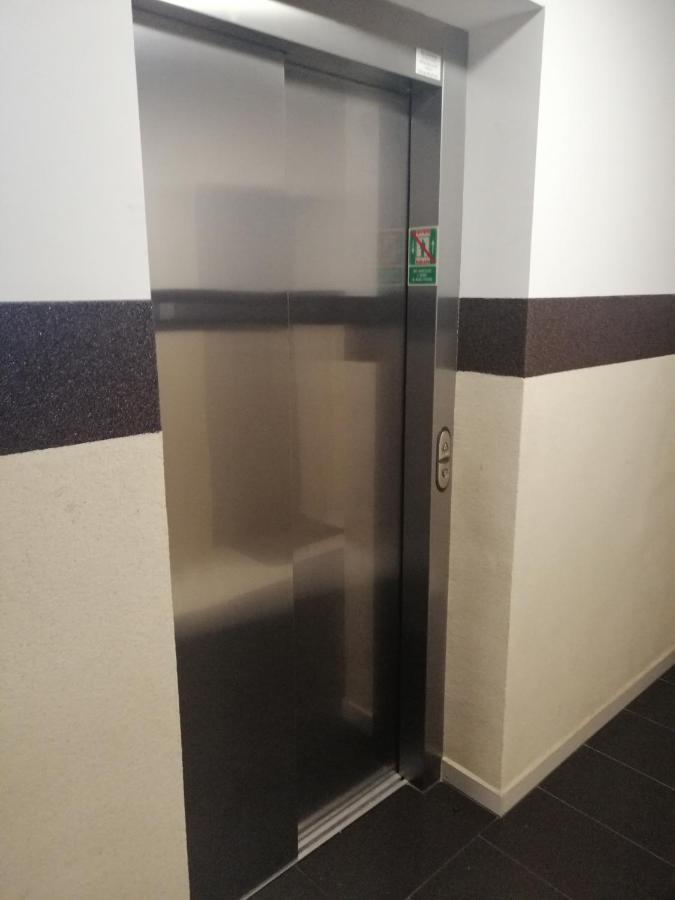 Kawalerka Wielki Kack غدينيا المظهر الخارجي الصورة